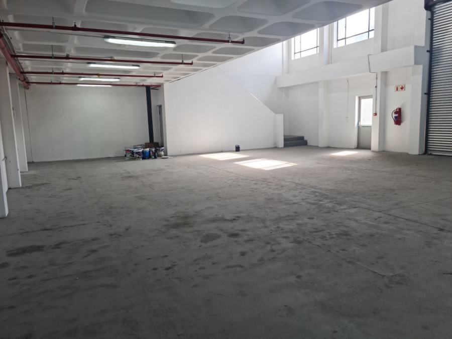 To Let commercial Property for Rent in Blackheath Industrial Western Cape